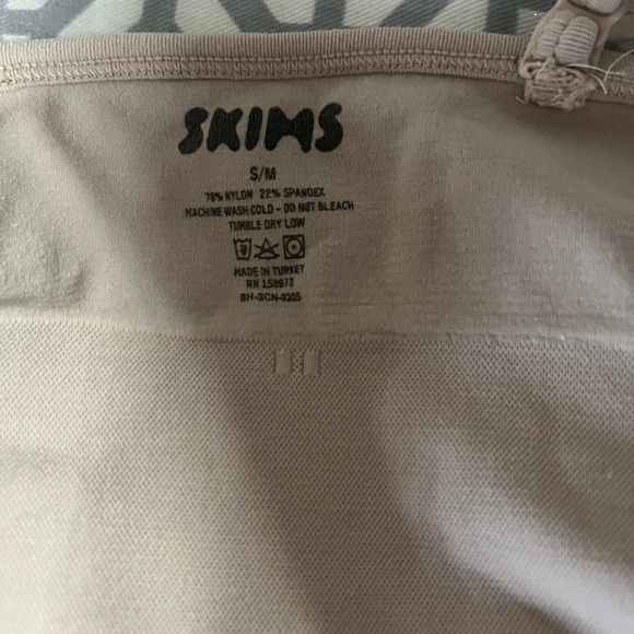 Skims bra small medium - Picture 2 of 3